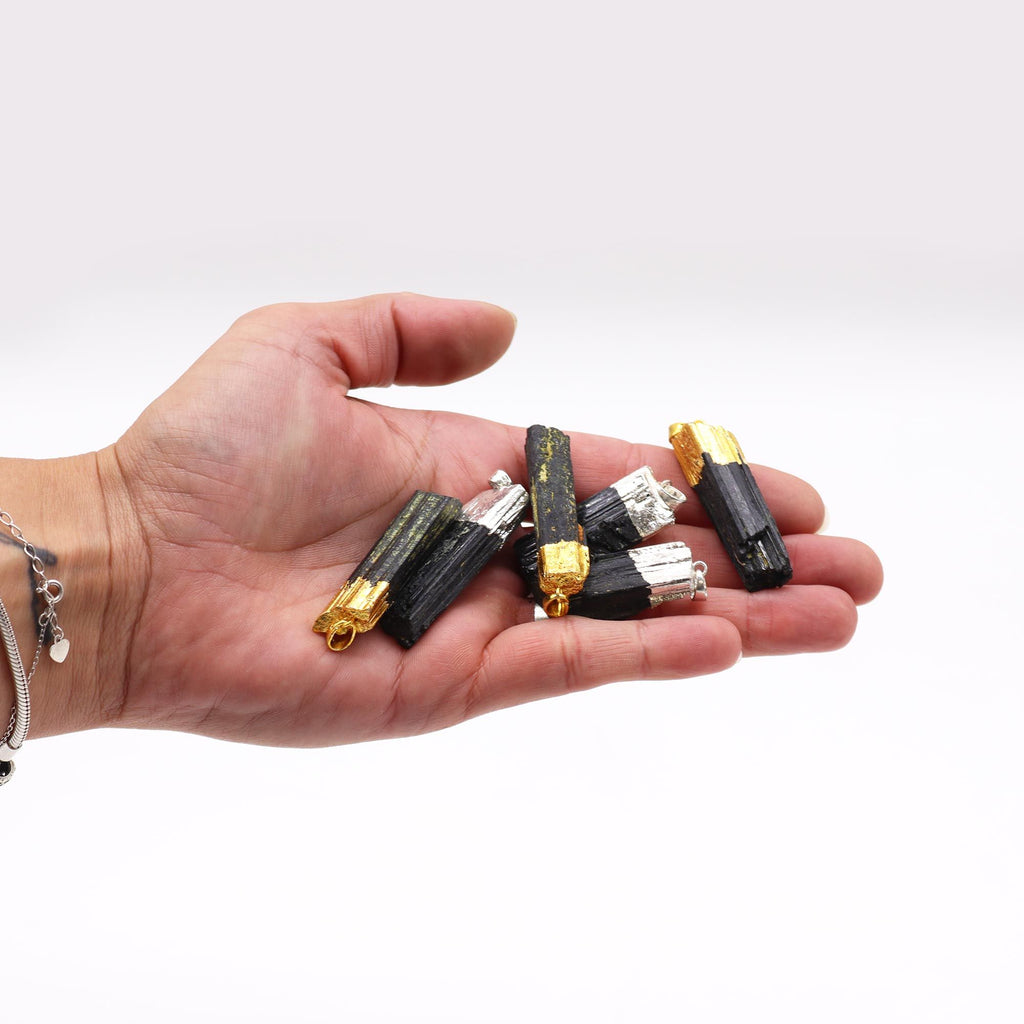 6x Colgantes de turmalina india y baño de plata (6 unidades surtidas)