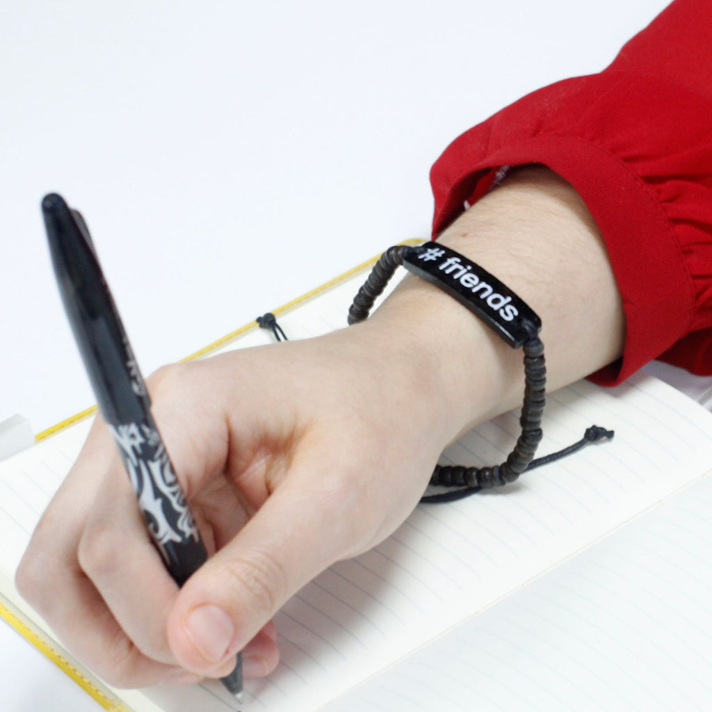 Pulseiras com slogan Coco - #Amigos