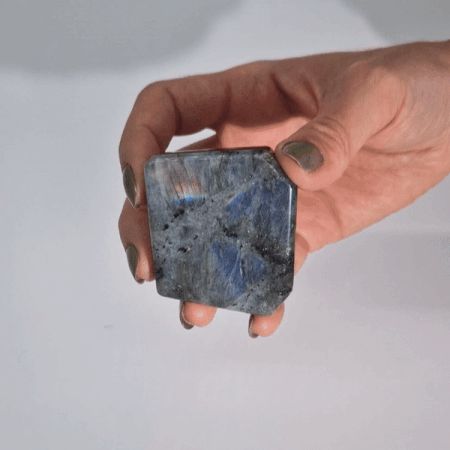 Pedras de Labradorite de Madagáscar - Grave (aprox. 80-168g 40-60mm)