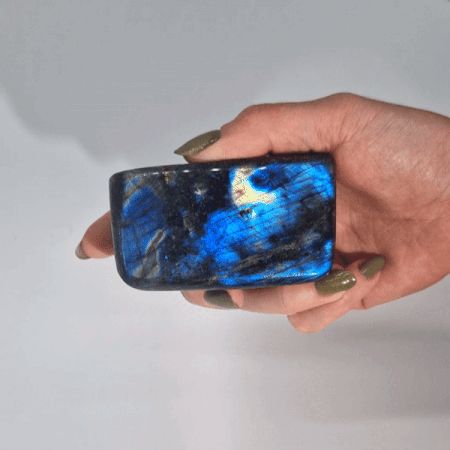 Piedras Medianas de Labradorita de Madagascar (aprox 250-370g 65-90mm)