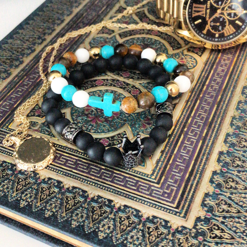 Pulseira de pedras preciosas com cruz turquesa / pérolas verdadeiras