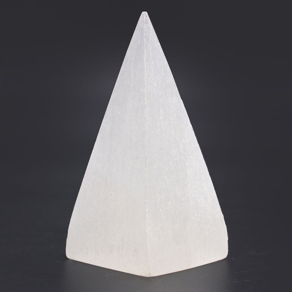 Pirámide de selenita - 10 cm