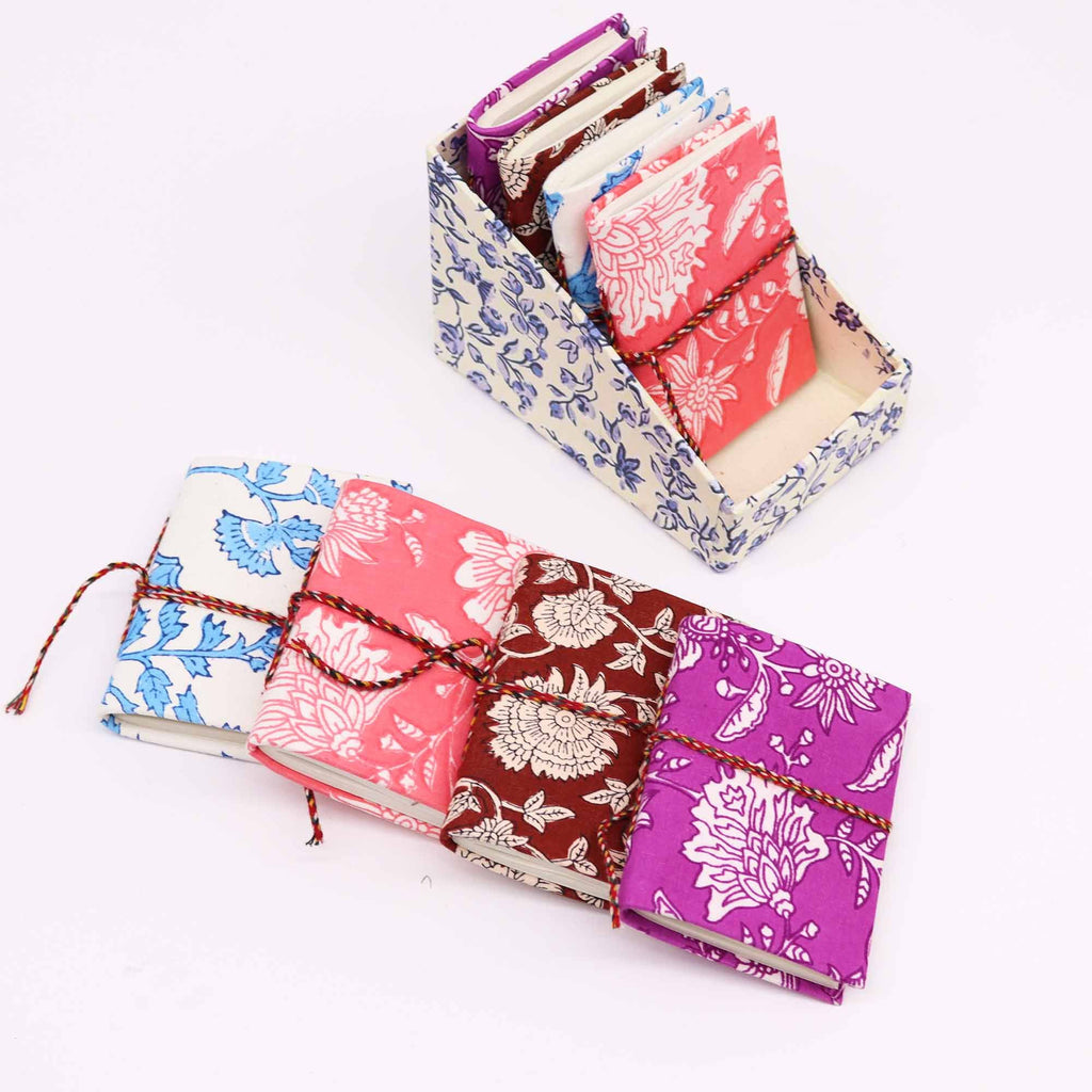 Cadernos de algodão com estampado floral 7x10cm (pacote para exposição)