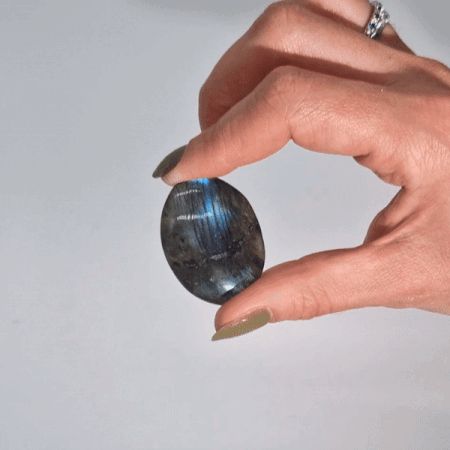 Pedras de Labradorite de Madagáscar - Palma (aprox. 17-40g 35-50mm)