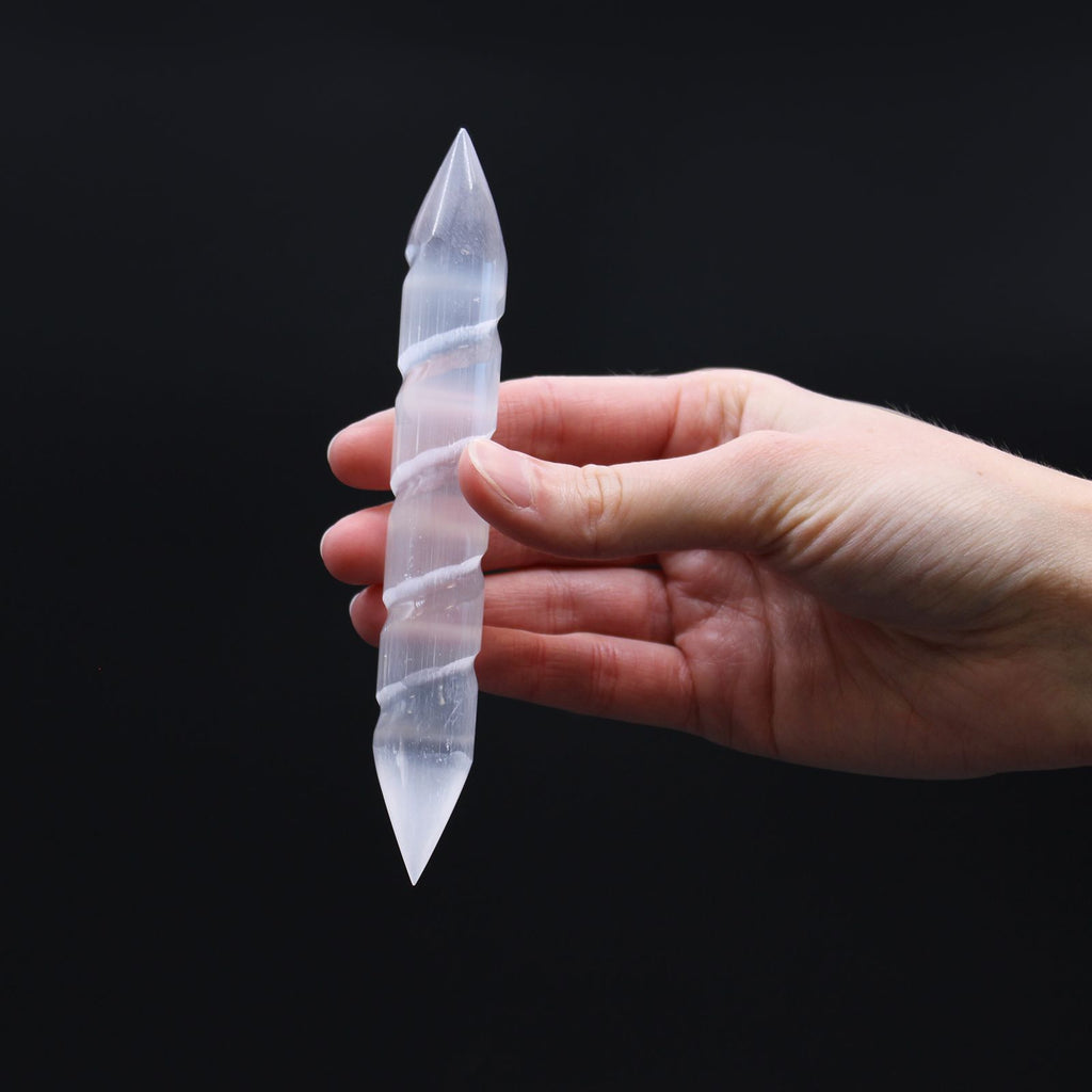 Varita Espiral de Selenita - 16 cm (Ambos extremos punta)
