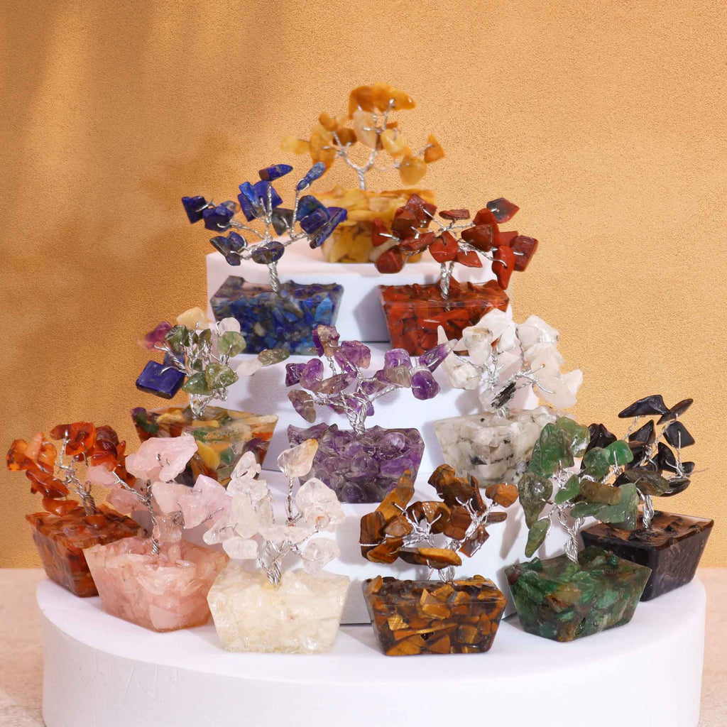12 Mini árboles de piedras preciosas sobre base de orgonita - Mezcla Surtida (15 piedras)