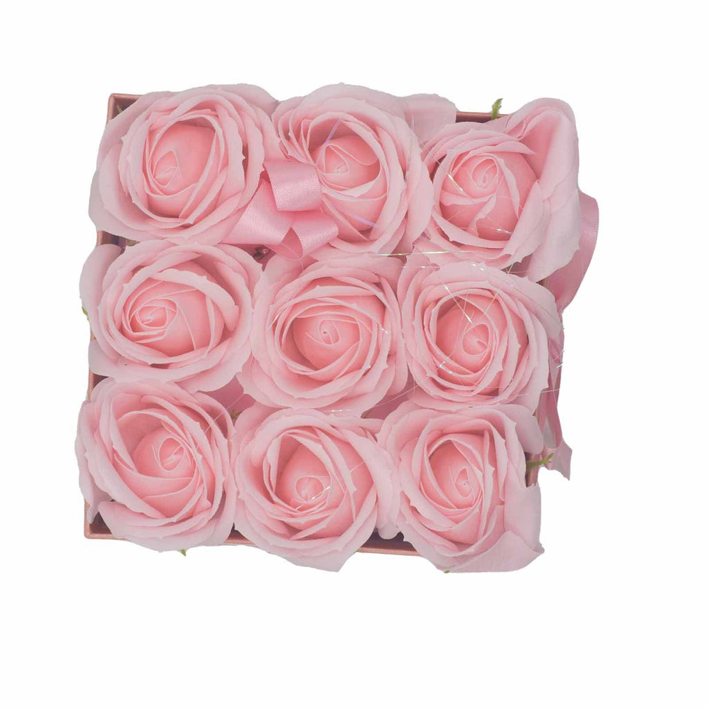 Caixa de Oferta - Flor de Sabonete 9 Rosas Rosas - Quadrada